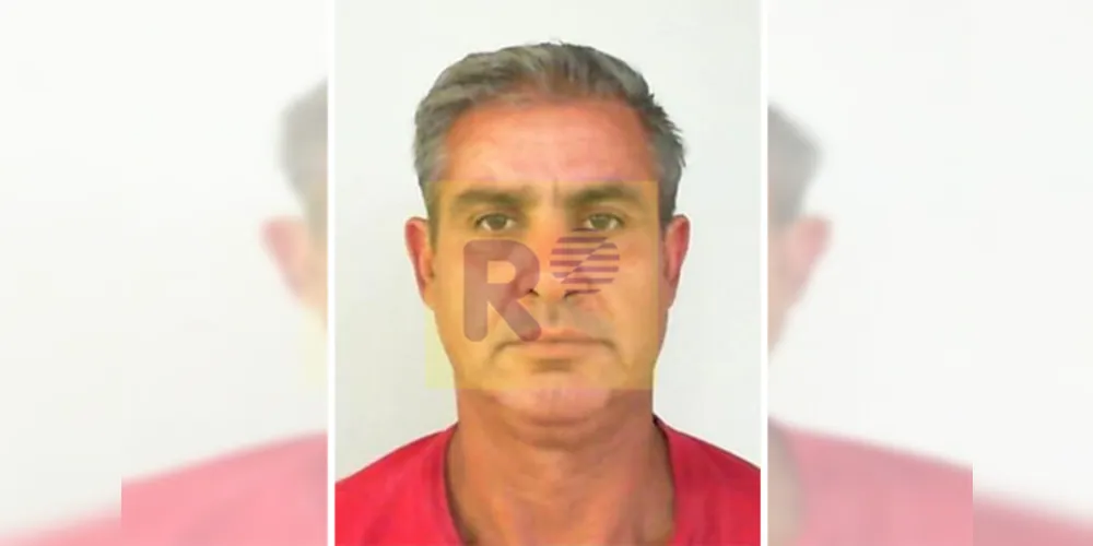 Roberson Bonissoni tinha 45 anos e foi encontrado morto na cama