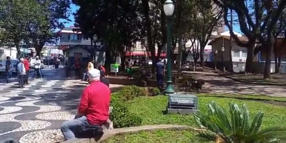 Caso foi registrado por seguidores do portal aRede que passavam pelo local nesta terça-feira