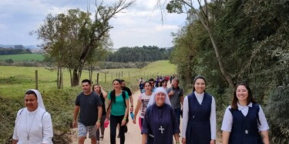 Trajeto de 9,5 quilômetros foi do centro até a localidade de Francisca Leme