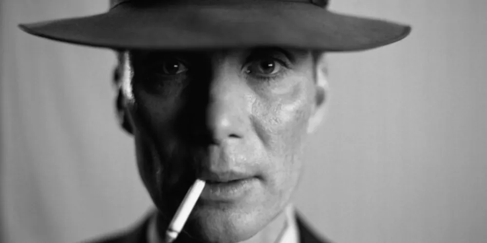 Cillian Murphy de ‘Peaky Blinders’, ‘A Origem’ e ‘Dunkirk’ será o responsável por estrelar o longa, interpretando o cientista estadunidense J. Robert Oppenheimer