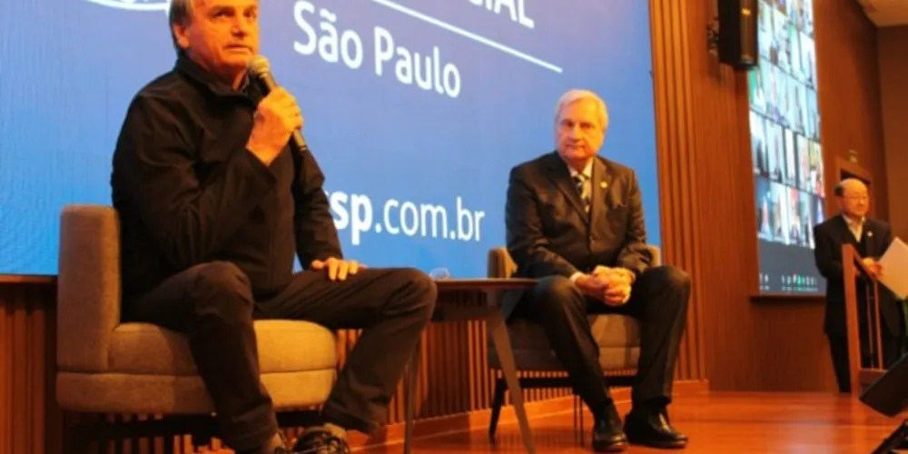 O titular do Planalto rebateu as falas de Luiz Inácio Lula da Silva na sabatina do Jornal Nacional