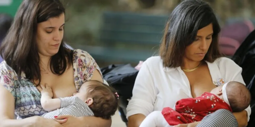 Atividade faz parte do Agosto Dourado, iniciativa que simboliza o incentivo à amamentação.