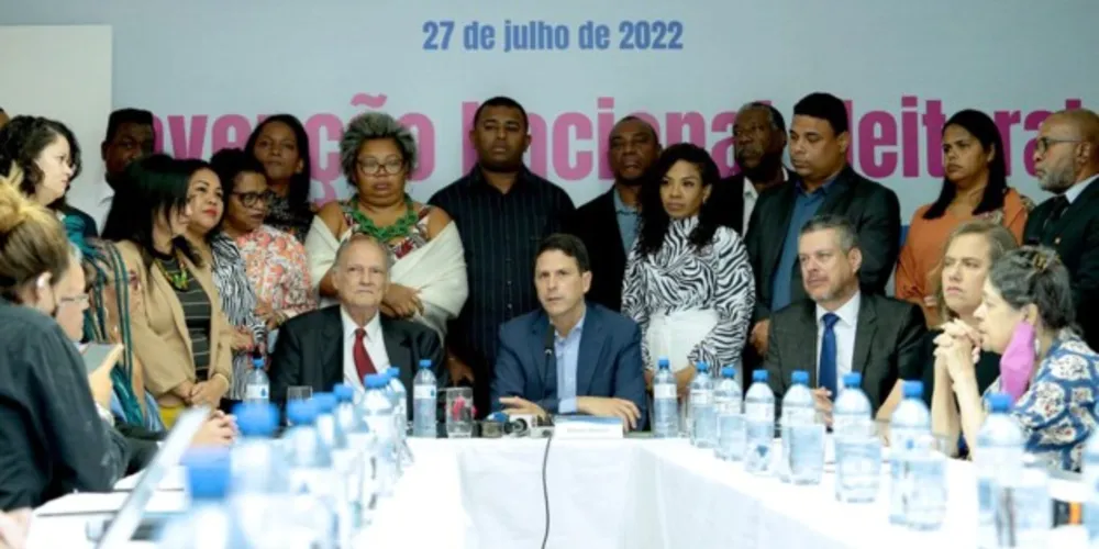 Escolha de candidato a vice-presidente foi adiada