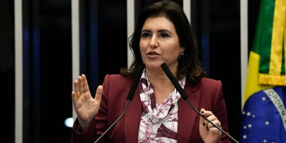 Simone Tebet está confirmada no debate do SBT, neste sábado (24)