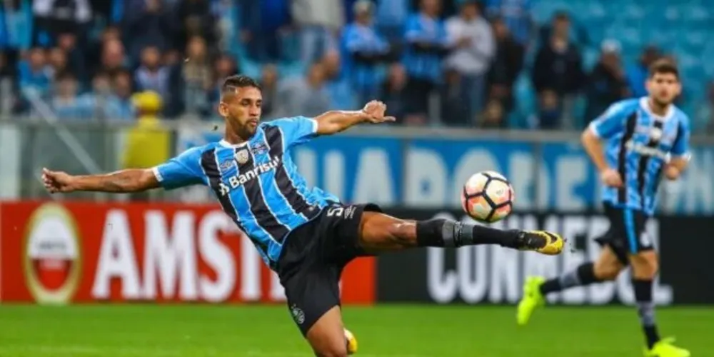 Jogador foi eleito Melhor Volante do Campeonato Brasileiro