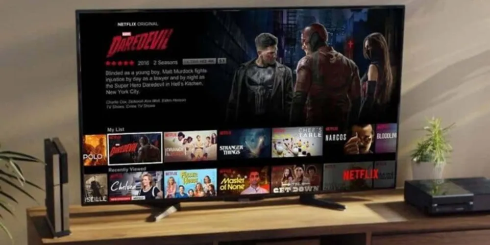 O streaming também lança os longas inéditos 'Vizinhos' e 'Justiceiras'