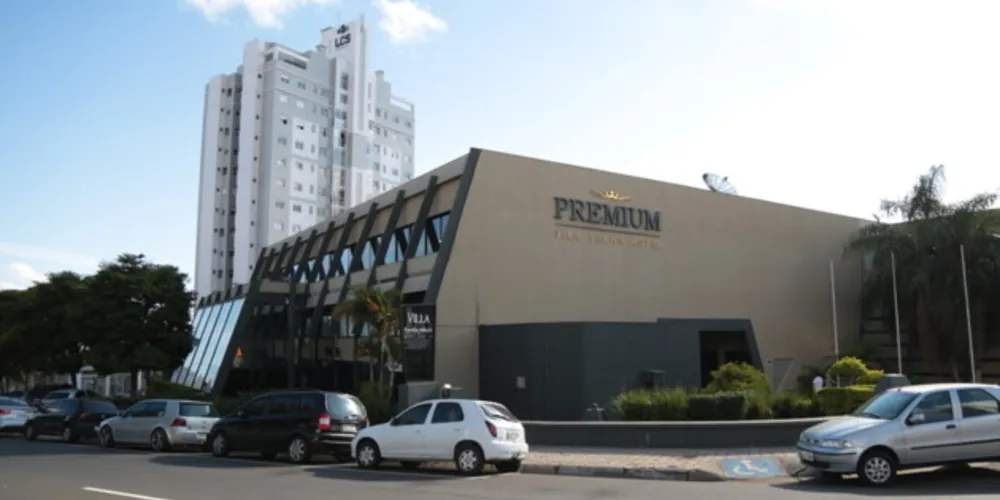 Premium Vila Velha Hotel fica na rua Balduíno Taques, 123
