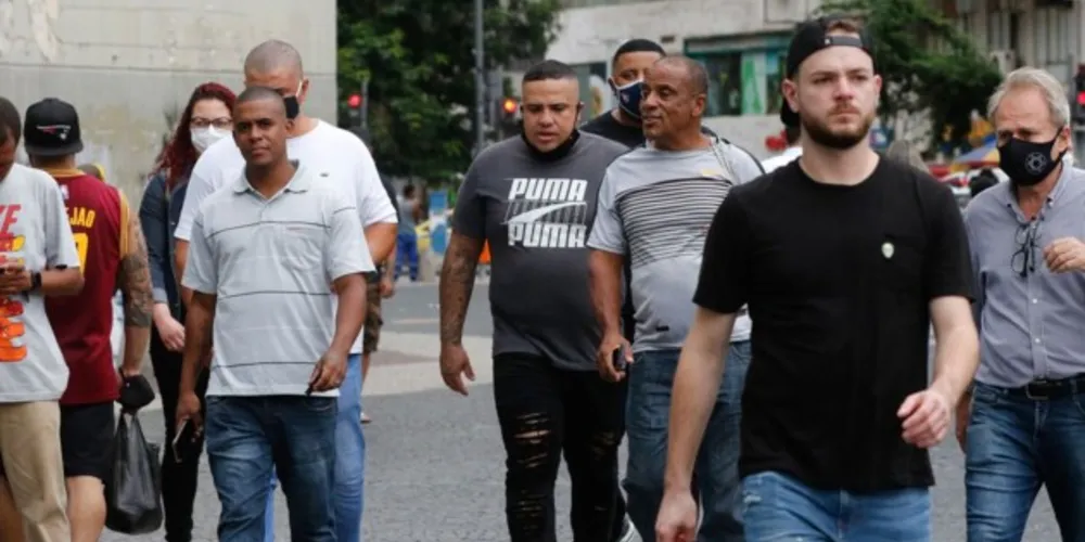 Mais de 480,2 milhões de doses de vacinas aplicadas no país