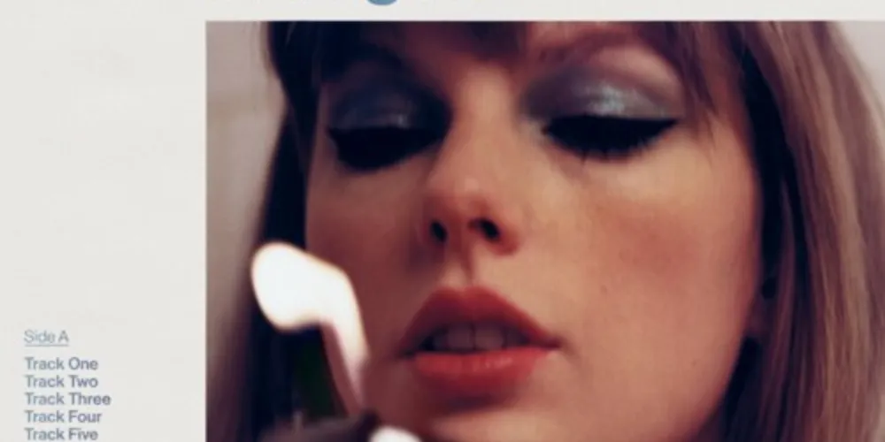 'Midnights' será o sucessor da dupla 'Folklore' e 'Evermore', lançada por Swift em 2020. No ano passado, a cantora se ocupou com as regravações de 'Fearless' e 'Red', dois discos de seu catálogo prévio