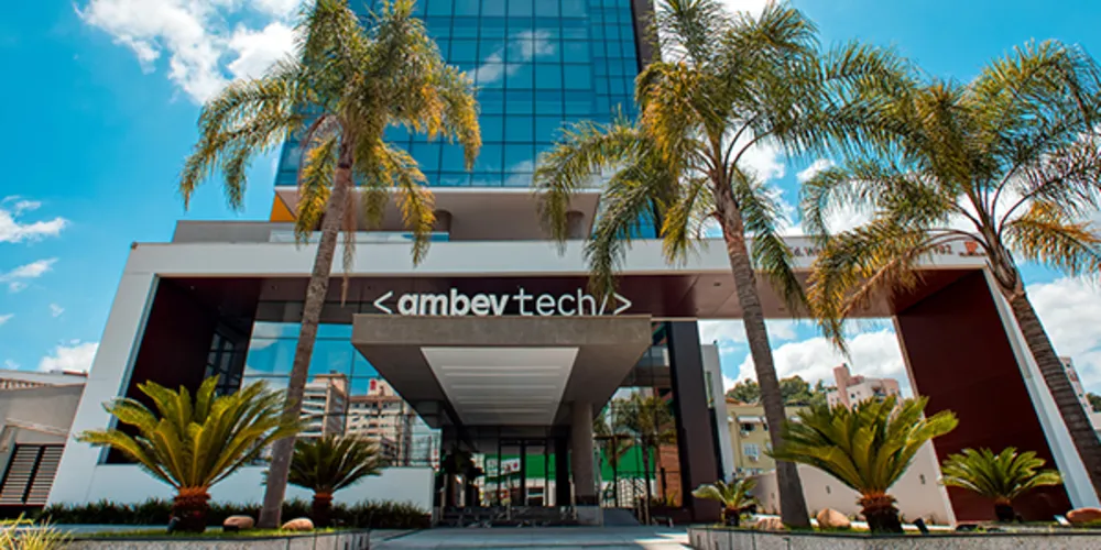 Vagas são para os mais de 20 negócios de tecnologia que integram seu ecossistema tech