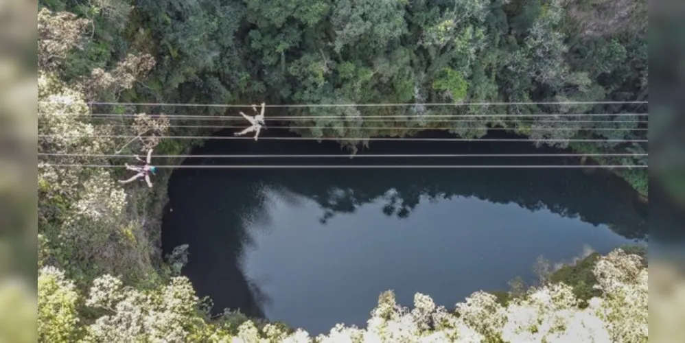 Com a supervisão do Instituto Água e Terra, a sustentabilidade está lado a lado com a exploração turística