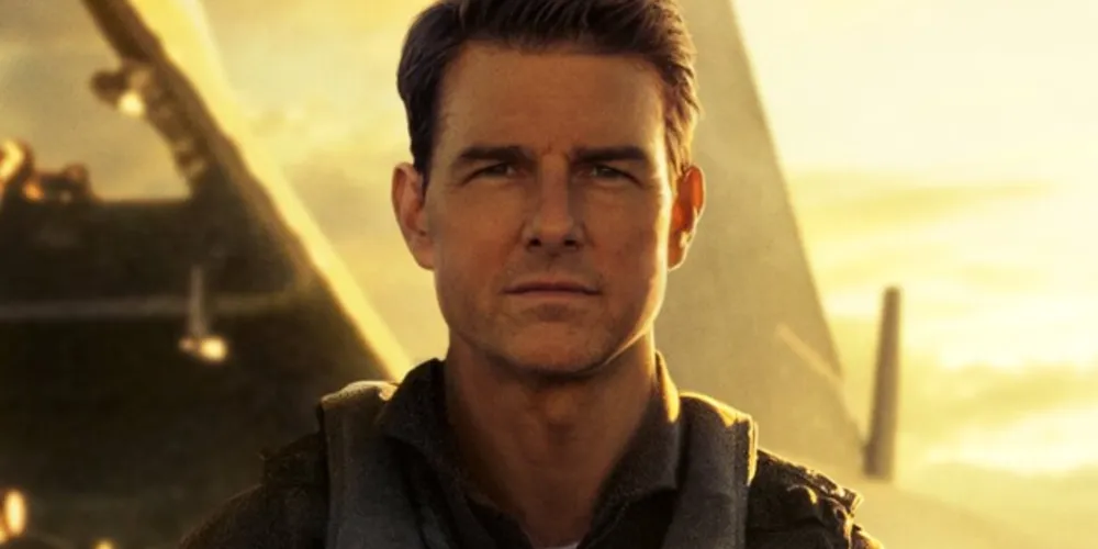 Tom Cruise voltou ao papel de Maverick mais de três décadas depois do filme original. E até pilotou caças na sequência.