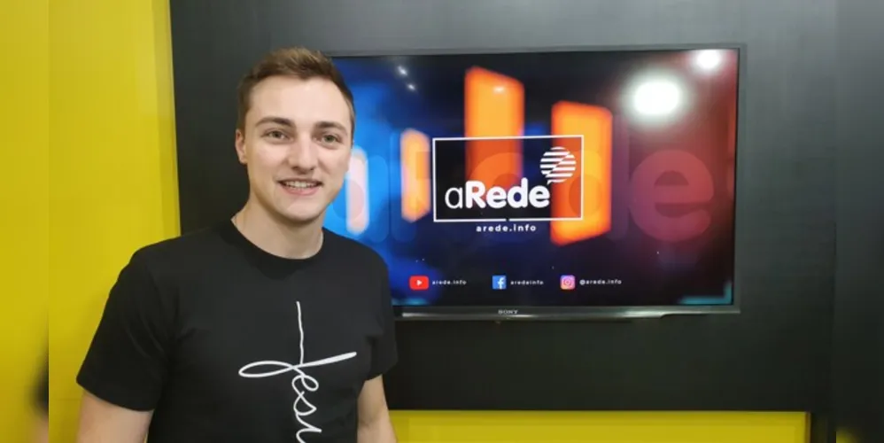 O ex-vereador de Ponta Grossa oficializou a pré-candidatura em evento realizado no último sábado (23). O foco do ex-parlamentar é prosseguir com o trabalho de fiscalização e de renúncia de privilégios, agora na Assembleia Legislativa