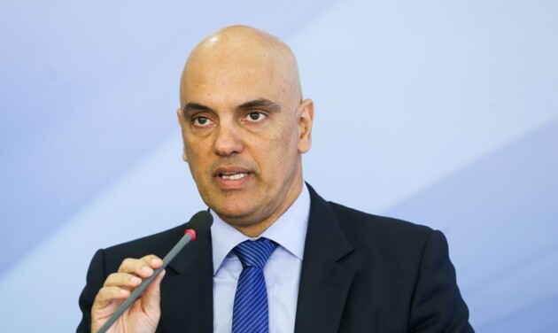 Operação foi autorizada pelo ministro Alexandre de Moraes (foto), do STF