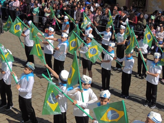 O Desfile Cívico, bem como o acendimento da Pira da Pátria e o Hasteamento das Bandeiras, estão marcados para o dia 7 de setembro