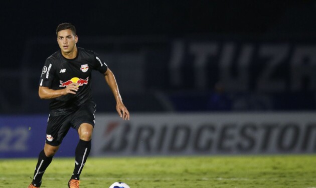 Renan, zagueiro do RedBull Bragantino, terá de pagar fiança de R$ 242 mil