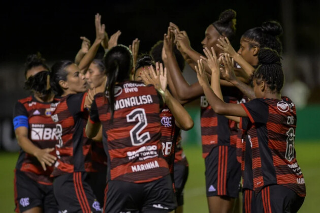 Equipe feminina do 'Mengão' lidera o grupo B do campeonato estadual