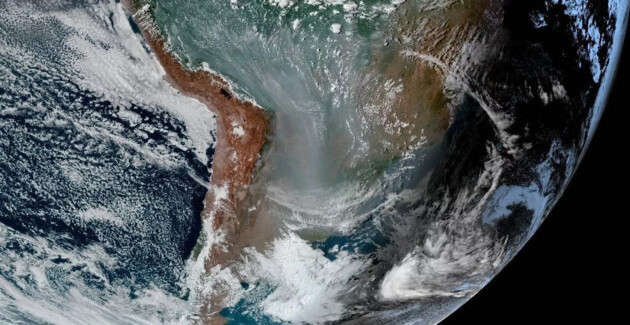 Avanço da densa fumaça também atinge a região Sul do País