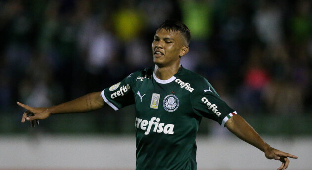 Depois de polêmicas, Gabriel Verón volta a marcar com a camisa do Palmeiras