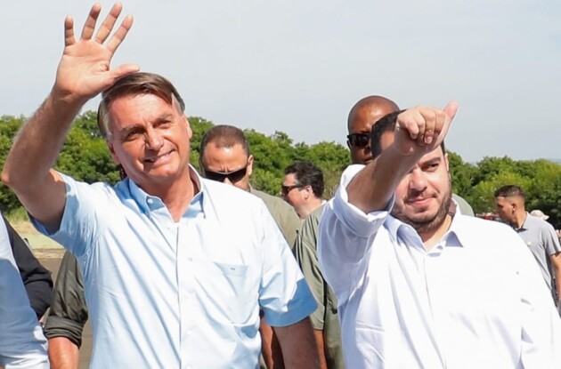 Presidente Jair Bolsonaro com o deputado federal e pré-candidato ao Senado, Paulo Eduardo Martins