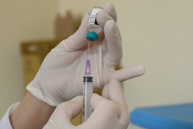 Vacinação está sendo feita em 21 Unidades Básicas de Saúde
