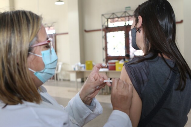 A medida visa ampliar os locais de vacinação diariamente