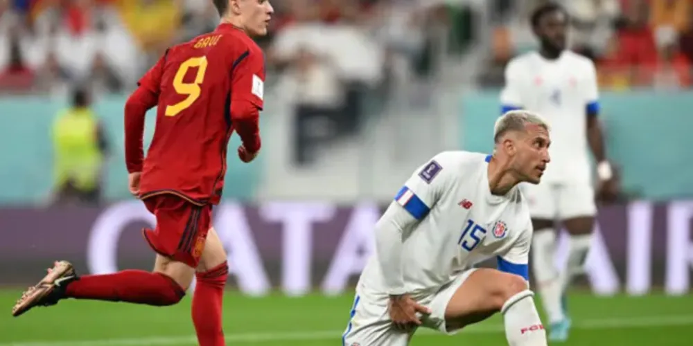 Com gols de Ferran Torres e Olmo, duas vezes cada, Asensio, Gavi e Soler, seleção europeia voltou a vencer em uma primeira partida de Mundial após 16 anos