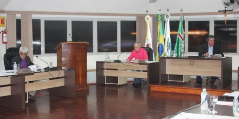 Prefeito Henrique Carneiro enviou a proposta referente ao orçamento para a Câmara Municipal