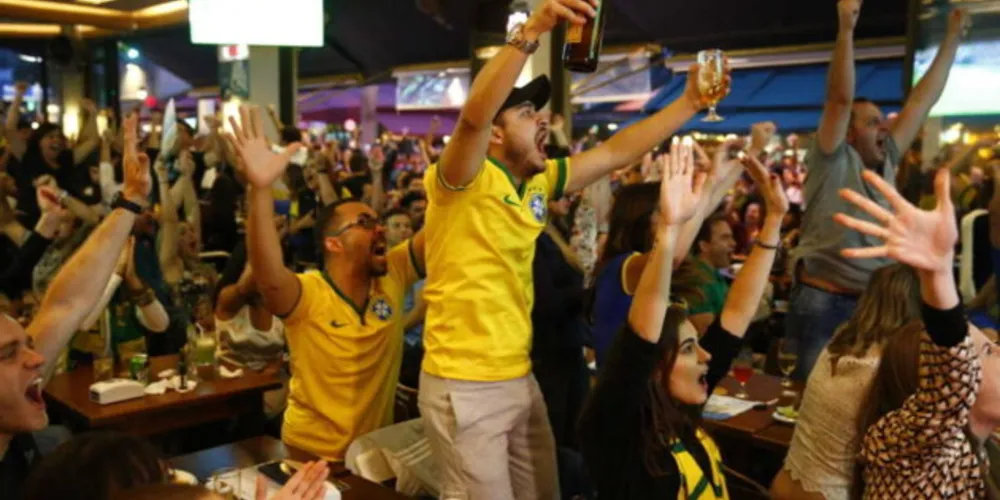 Folgas não têm previsão legal, mas bom senso deve prevalecer nos acordos entre patrão e colaborador. Seleção brasileira fará os três jogos da primeira fase do Mundial do Catar em horário comercial