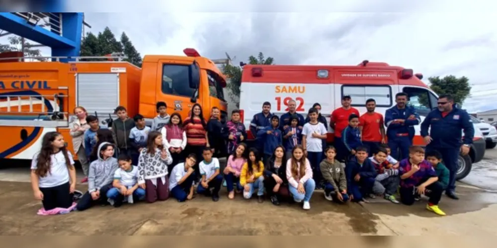 Além do aprendizado, educandos puderam se divertir com passeio