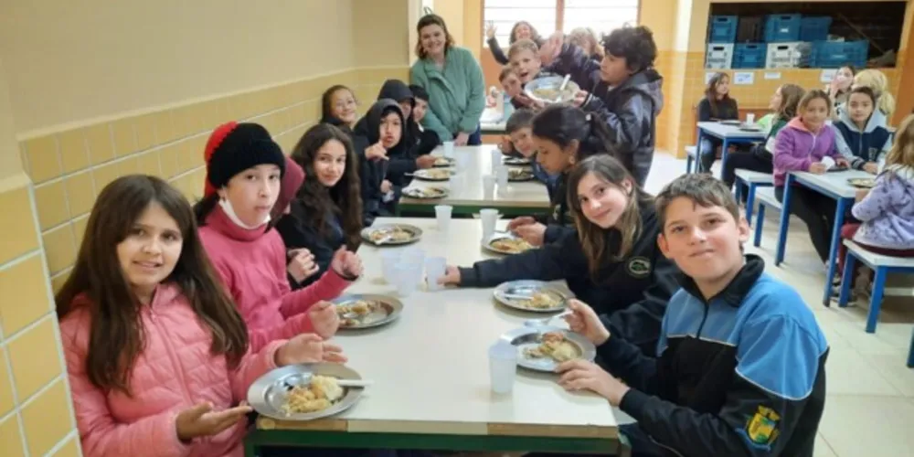 Alunos puderam experimentar conhecimento de forma saborosa