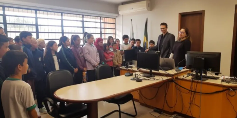 Visitas contribuíram para a relação entre alunos e agentes do Judiciário