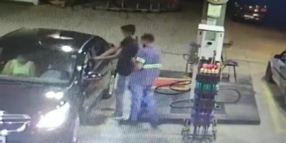 Homem foi executado a tiros em um posto de gasolina na Rua Fátima do Sul, na Vila São Jorge da Lagoa, em Campo Grande