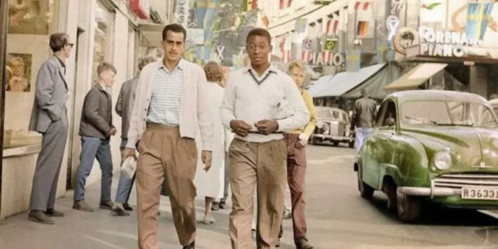 Foto publicada por Pelé relembra momento na Copa de 1958, a primeira vencida pelo Brasil