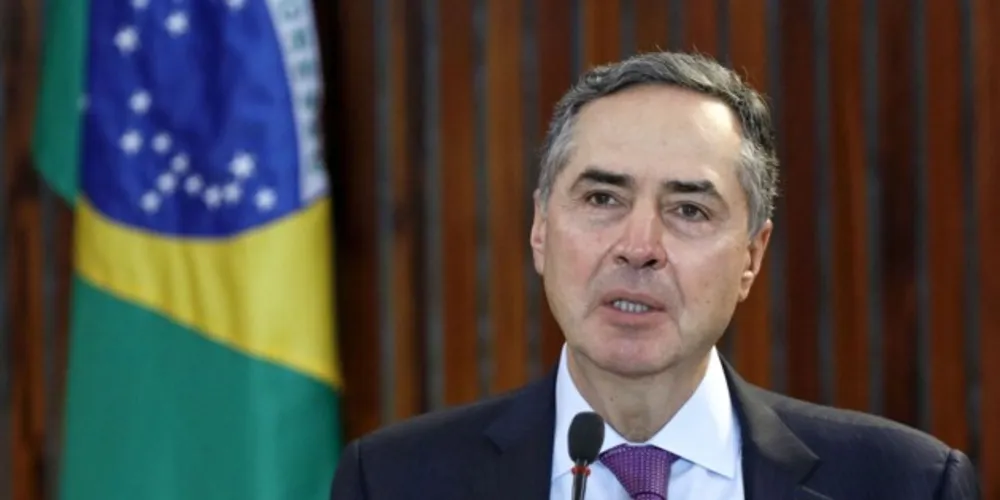 Luís Roberto Barroso sofreu ataques de bolsonaristas na última quinta-feira