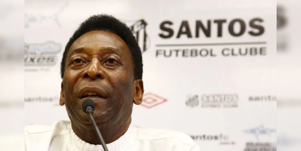 Pelé foi internado na última terça-feira (29/11) para reavaliar a terapia quimioterápica do tumor de colón