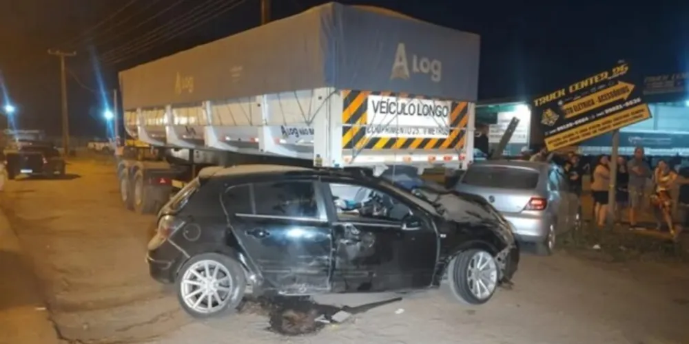 O acidente aconteceu na Avenida Souza Naves, no dia 20 de novembro.