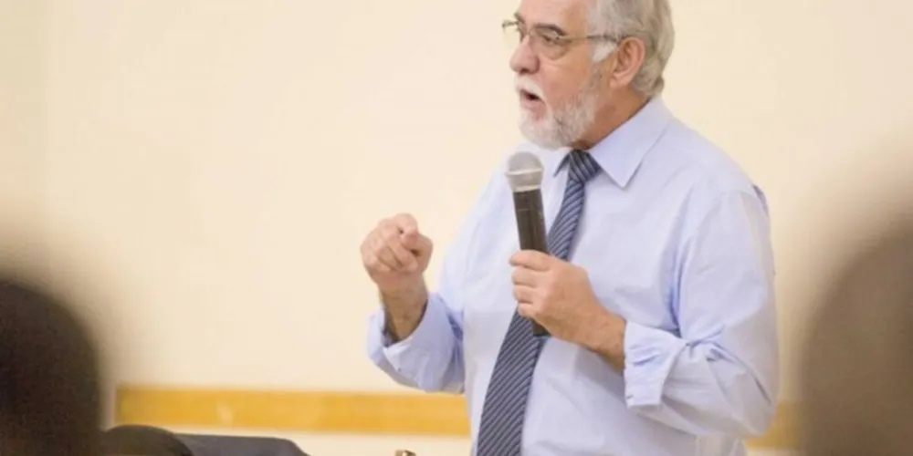 Edmilson Rodrigues Schiebelbein foi presidente da OAB Ponta Grossa em dois mandatos