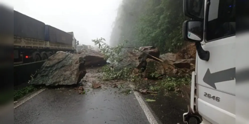 Deslizamento de pedras ocorreu no dia 15 de outubro