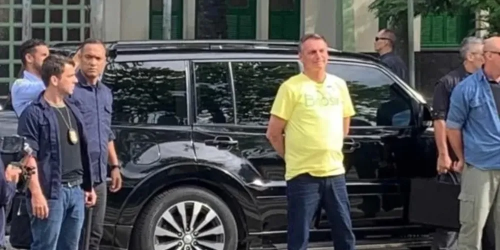 Bolsonaro já foi às urnas e concluiu a votação neste segundo turno