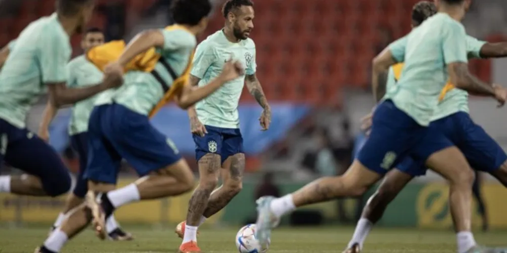 Seleção Brasileira deve ter o retorno de Neymar e também do lateral-direito Danilo