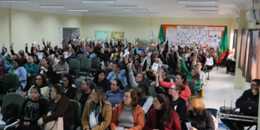 O tema do encontro foi o Plano Municipal de Educação 2015-2025