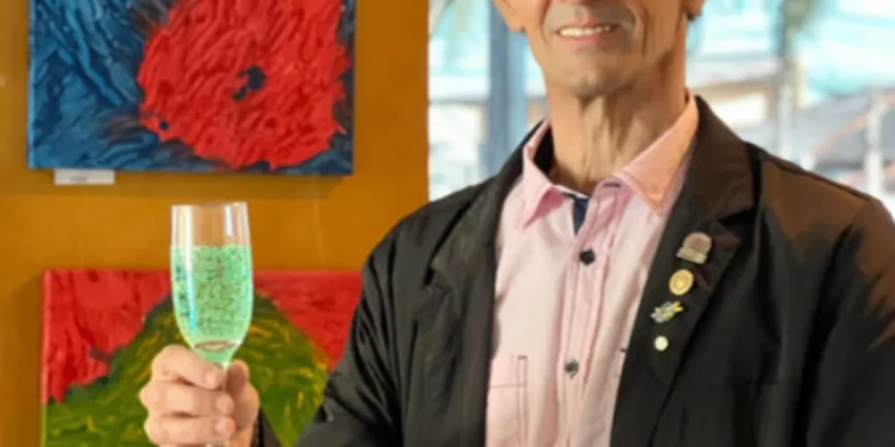 Crônica da semana é do artista visual Celso Parubocz