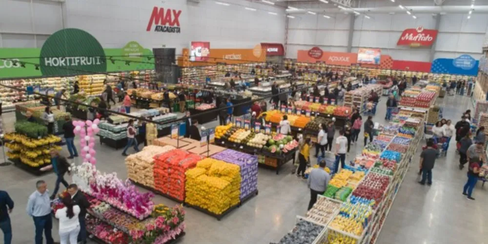 Vendas dos supermercados cresceram em agosto e mantêm-se em alta no acumulado do ano