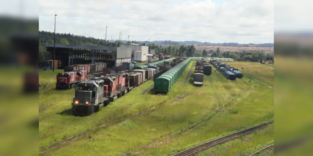 Principal estação da Rumo na região dos Campos Gerais está localizada no bairro de Uvaranas