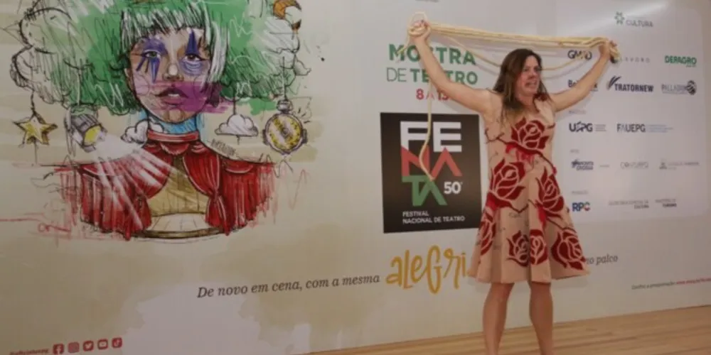 Espetáculo leva o nome: O que eu deveria ser se não fosse quem eu sou