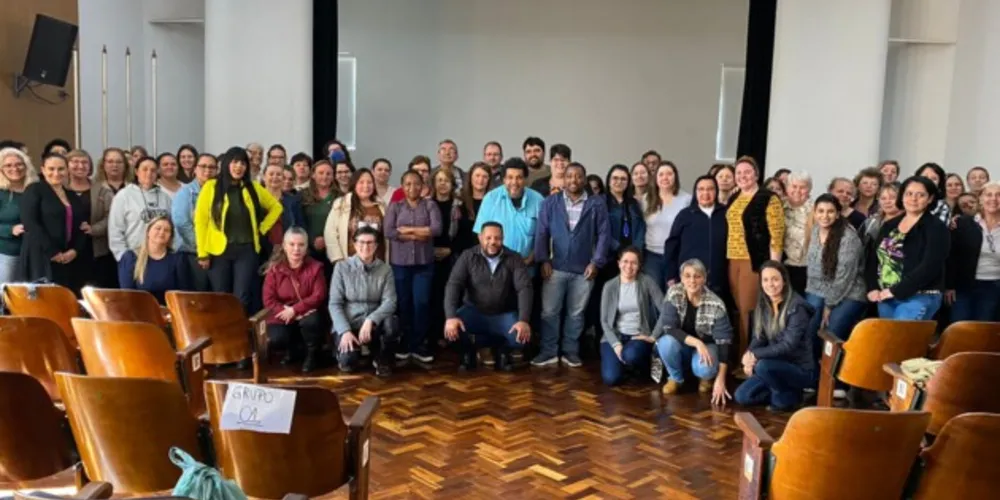 Evento foi realizado no auditório da Universidade Tecnológica Federal do Paraná (UTFPR)