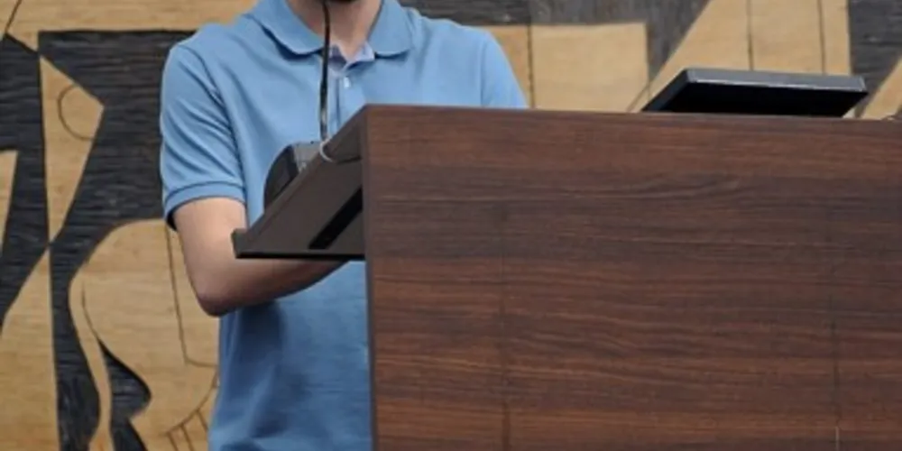 Filipe Chociai durante a sessão desta segunda-feira (7).