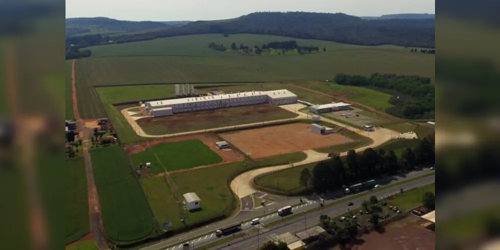 Planta fabril foi construída às margens da BR-376, em Ponta Grossa, na região do Distrito Industrial