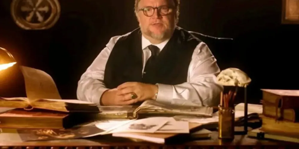 A atenção ao desenho de produção e à cenografia é o que une as oito histórias, escritas e dirigidas por nomes distintos sob a supervisão de Del Toro.